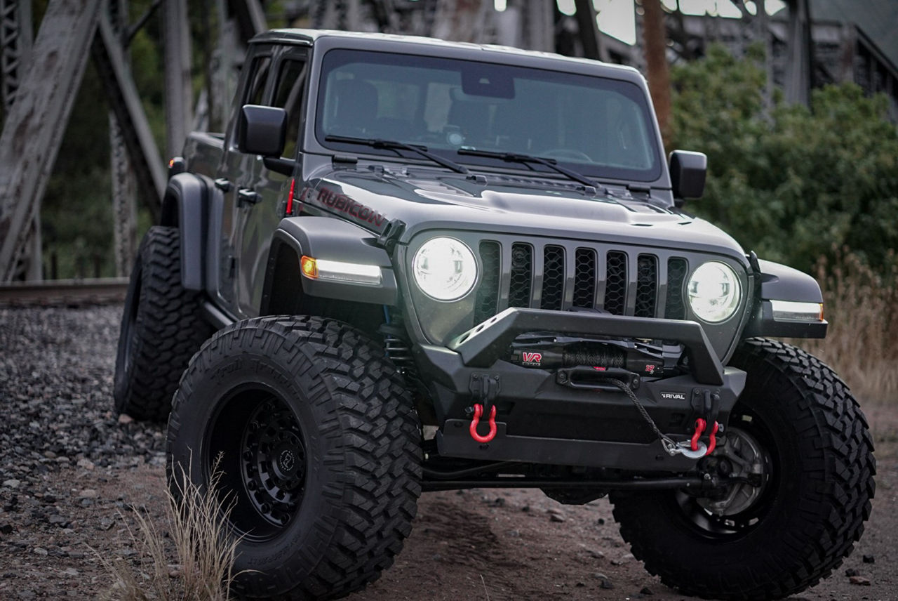 2020 Jeep Gladiator - Black Rhino ARSENAL - Black | Wheel Pros